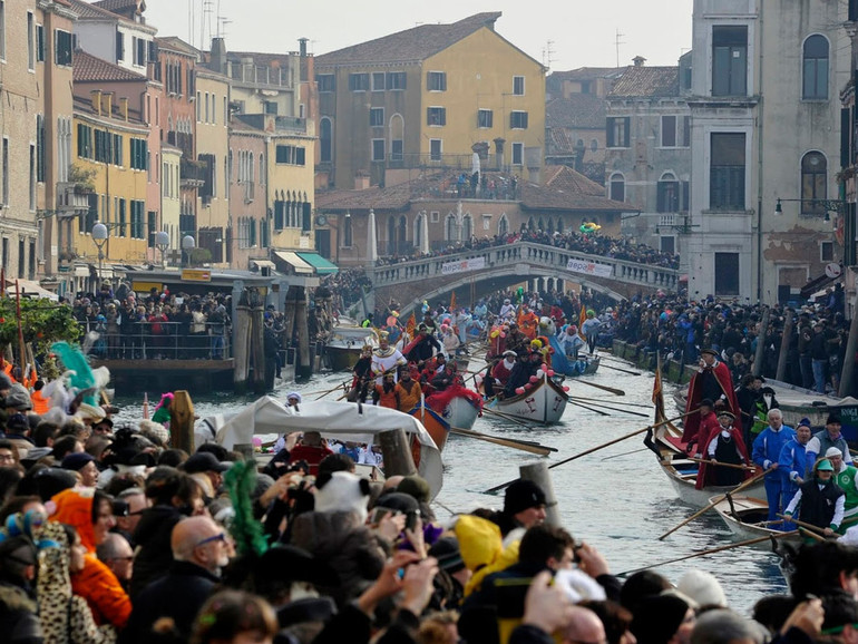 Cultura e costume. Per un turismo intelligente