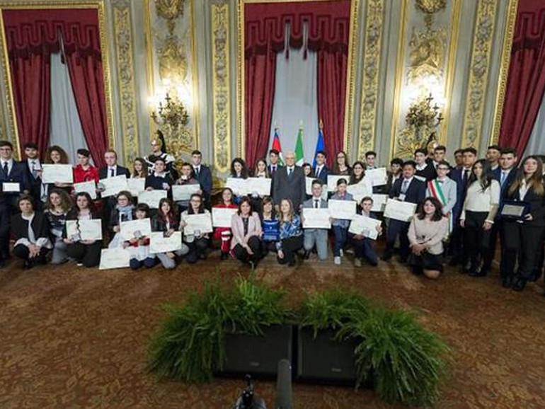 Dal volontariato alla disabilità: Mattarella premia l'impegno dei giovani
