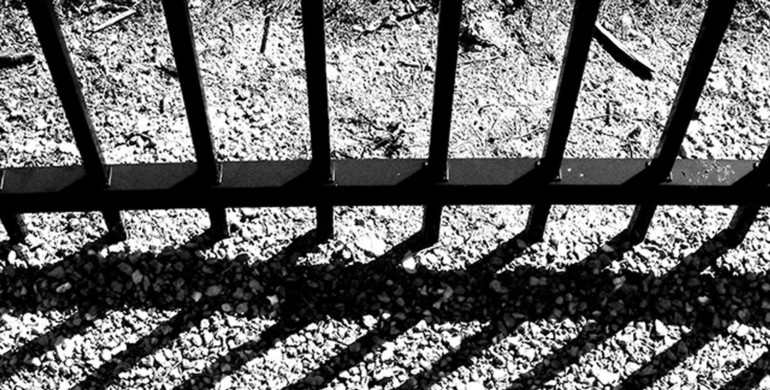 Detenuti con dipendenze, Cnca: “No alle comunità carcere, così si torna agli anni ‘80”