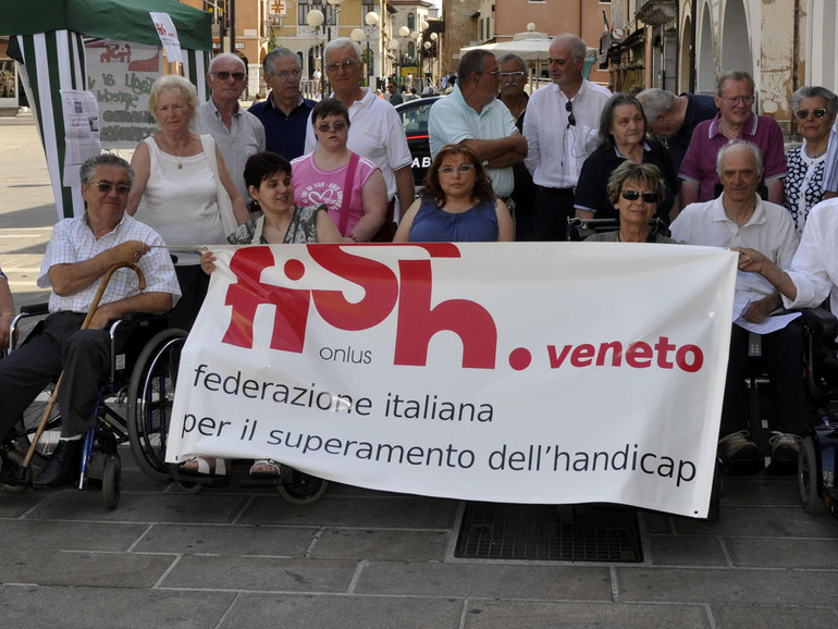 Disabili, i grandi dimenticati dalla politica