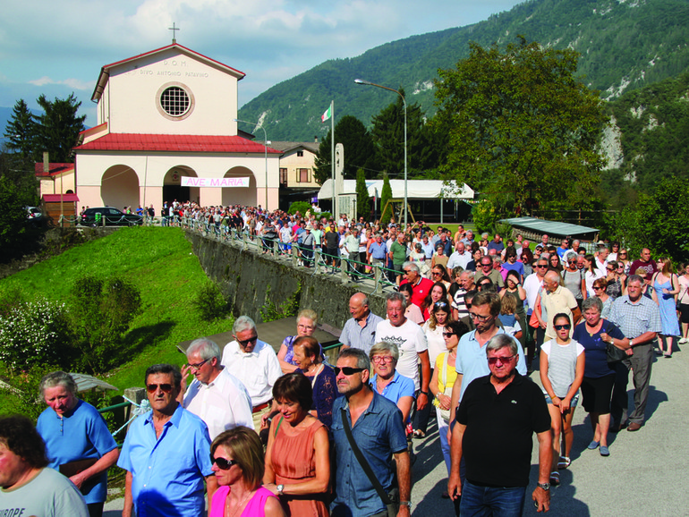 Domenica 8 settembre l'unità pastorale di Arsiè celebra i suoi 25 anni di vita Domenica 8 settembre l'unità pastorale di Arsiè celebra i suoi 25 anni di vita