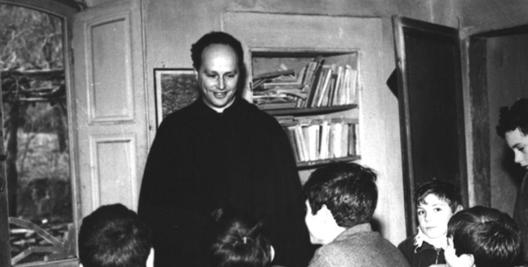 Don Milani, soprattutto un prete, a cent'anni dalla nascita il 27 maggio 1923