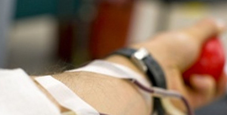 Donazione sangue e variante Omicron, "carenze in molte regioni"
