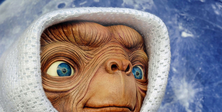 È ritornato E. T. Sono trascorsi 40 anni da quando “E.T. l’extra-terrestre” fece il suo debutto nelle sale