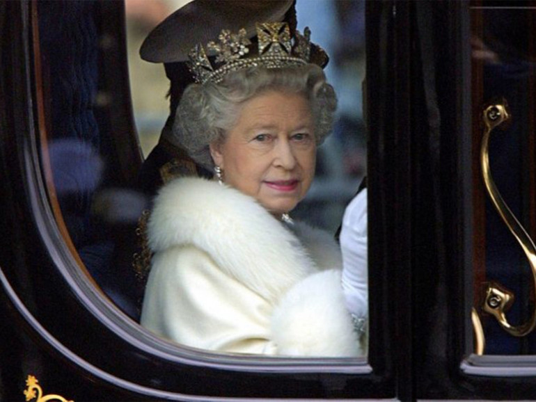 Elisabetta II: Cardini (storico), “ha fatto politica sul serio senza far pesare il suo ruolo al di là della Costituzione”