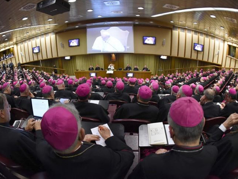 Episcopalis Communio: il Sinodo dei vescovi nell’orizzonte della collegialità