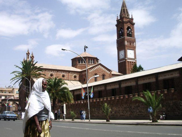 Eritrea, perché la confisca dei 29 centri sanitari cattolici? Anche le scuole a rischio?