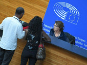 Eurobarometro: indagine fra 27mila cittadini. Cresce la fiducia nell’Ue. Italiani preoccupati da situazione economica e disoccupazione
