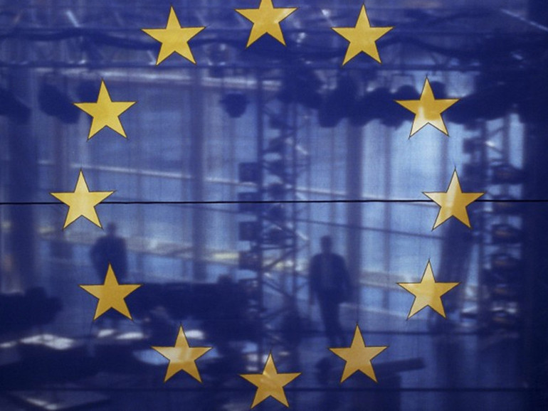 Europa. Nessuno si salva da solo Europa. Nessuno si salva da solo
