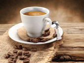 Evviva il caffé! Uno studio sugli effetti benefici della caffeina