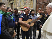 Famiglie rom dal papa: "Non portate rancore, andate avanti con dignità"