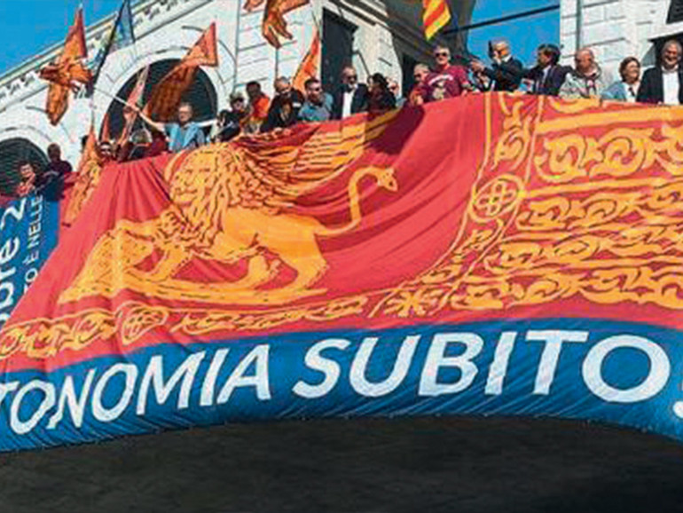 Federalismo. L’autonomia divide il Governo Federalismo. L’autonomia divide il Governo