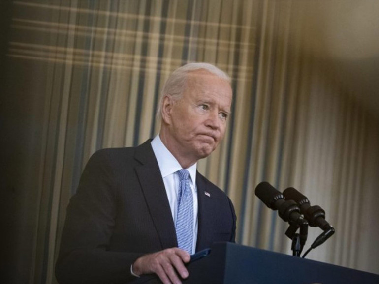 Gaffe e incoerenze: 7 americani su 10 mettono in dubbio la capacità di Biden di affrontare il conflitto