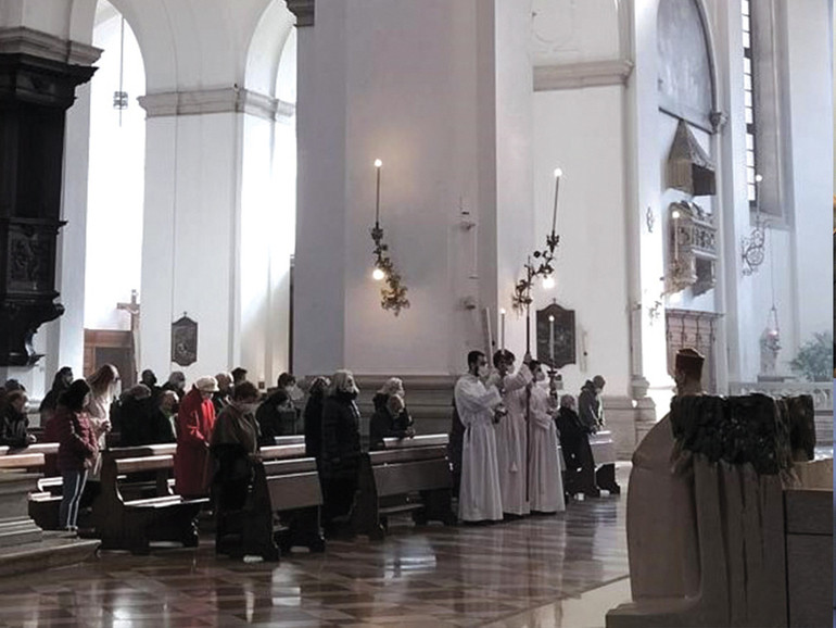 Gennaio alla liturgia. Verso il sinodo. La liturgia come bene relazionale