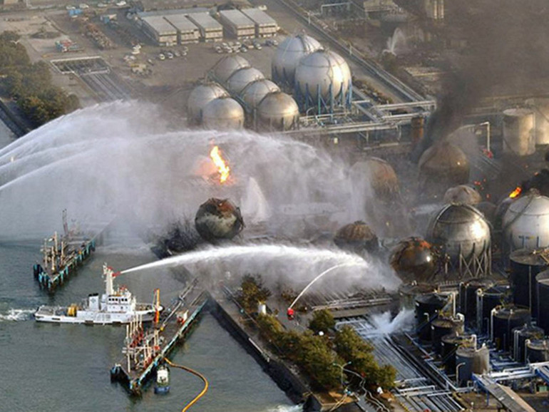 Giappone, Fukushima: è ufficiale, il governo rilascerà acqua radioattiva in mare Giappone, Fukushima: è ufficiale, il governo rilascerà acqua radioattiva in mare