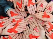 Giornata mondiale contro l’Aids. Lila: “Fare di più su prevenzione, test e U=U”