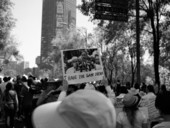 Giornata mondiale rifugiato. Protestanti italiani in ginocchio per dire con Martin Luther King che “ogni vita vale”