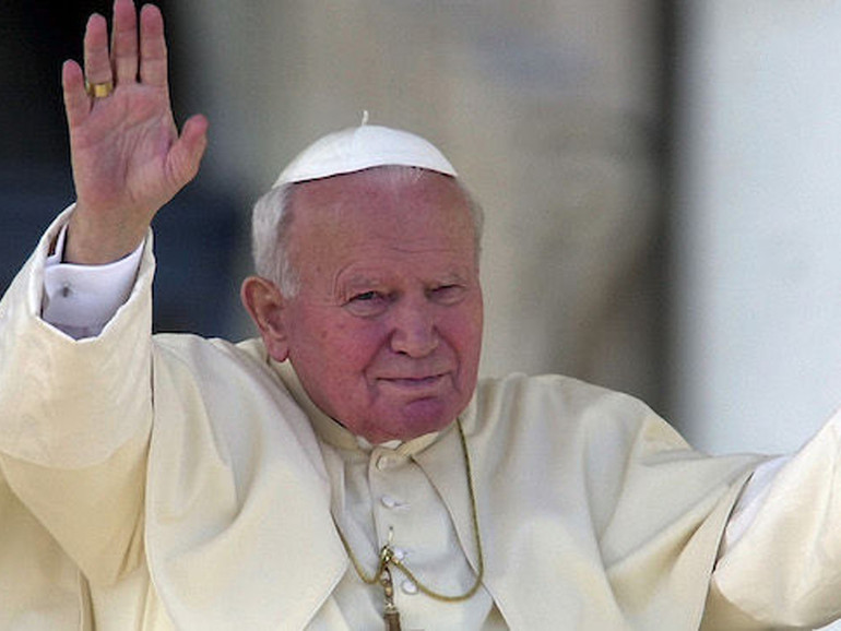 Giovanni Paolo II: programmazione speciale di Tv2000-InBlu Radio 17 e 18 maggio in occasione dei cento anni dalla nascita di Papa Wojtyla Giovanni Paolo II: programmazione speciale di Tv2000-InBlu Radio 17 e 18 maggio in occasione dei cento anni dalla nascita di Papa Wojtyla