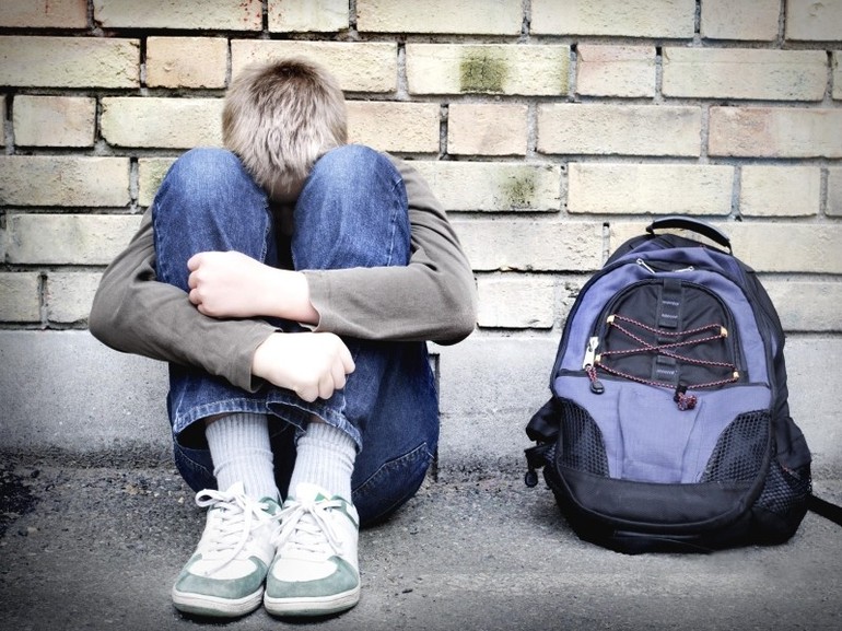 Gli adulti e la noia che uccide Gli adulti e la noia che uccide