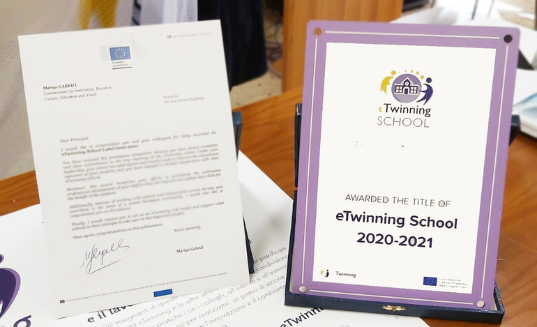 Global teacher award e Scuola eTwinning/eTwinning School: doppio riconoscimento per la scuola Italiana
