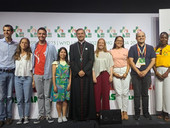 Gmg Lisbona: 10 giovani a pranzo con Papa Francesco, “ci ha detto, nessuno merita di essere scartato. Siamo tutti preziosi per Dio”