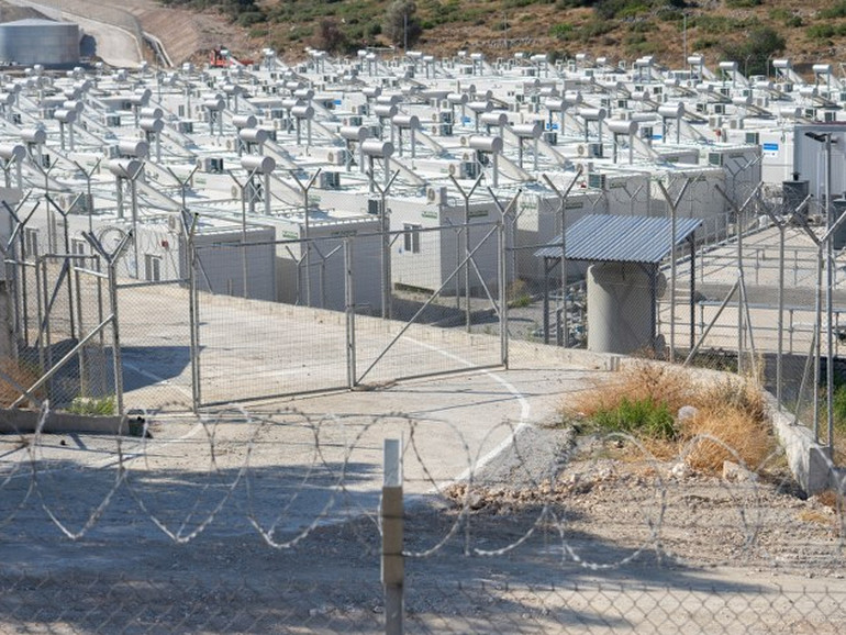 Grecia, Msf: “I Centri chiusi ad accesso controllato non sono luoghi adatti per migranti”