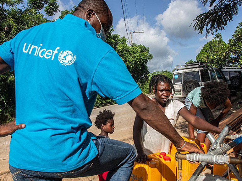 Haiti, Unicef: con il ritorno del colera a rischio 1,2 milioni di bambini