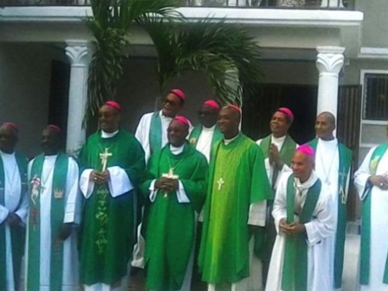 Haiti: vescovi, “Paese in mano alle gang, siamo stupiti e indignati per l’impotenza dello Stato” Haiti: vescovi, “Paese in mano alle gang, siamo stupiti e indignati per l’impotenza dello Stato”