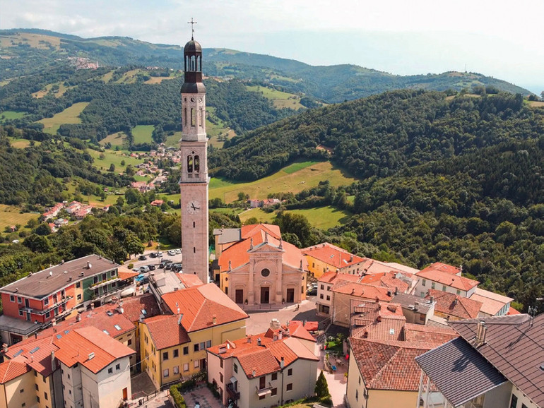Hospitis. Un’ospitalità diffusa abbraccia l’Altopiano di Asiago Hospitis. Un’ospitalità diffusa abbraccia l’Altopiano di Asiago