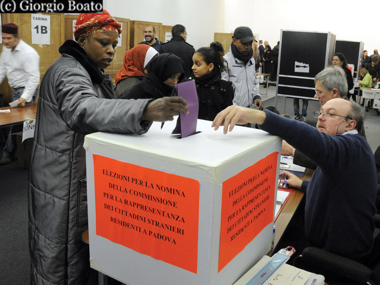 I residenti stranieri votano i rappresentanti. Dopo sette anni viene reistituita a Padova la rappresentanza dei padovani stranieri