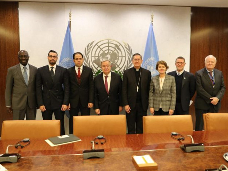 Il Comitato per documento fratellanza umana ha consegnato al segretario generale dell’Onu un messaggio del Papa e di Al-Tayyeb