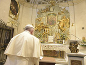 Il paradosso della gioia. E' lo Spirito Santo, ci dice Francesco, che ci aiuta a essere persone libere, persone che vogliono e sanno amare