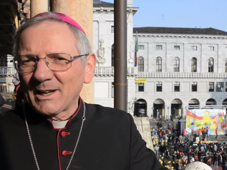 Il vescovo Claudio ai Comuni colpiti: "Troverete le soluzioni più adatte per riportare l’Altopiano al suo splendore"