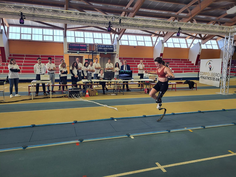 Inaugurata a Padova la pista di atletica per i paralimpici. Aiuterà a migliorare le protesi degli atleti