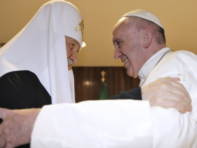 Incontro Papa Francesco e Patriarca Kirill: mons. Pezzi (Mosca), “tra fratelli è importante incontrarsi per tenere vivo un dialogo”