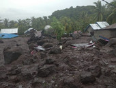 Indonesia: vescovi e Caritas, “è la prima volta che un ciclone si è abbattuto con un impatto così tremendo”