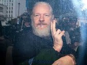 Julian Assange: Amnesty, “richiesta di estradizione respinta è notizia positiva, è stato un procedimento politico”
