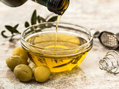 L'olio di oliva va salvaguardato