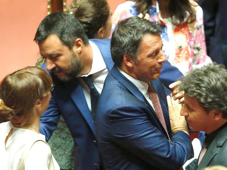 La dignità, la libertà e le poltrone. Salvini e Renzi, due scelte da decifrare