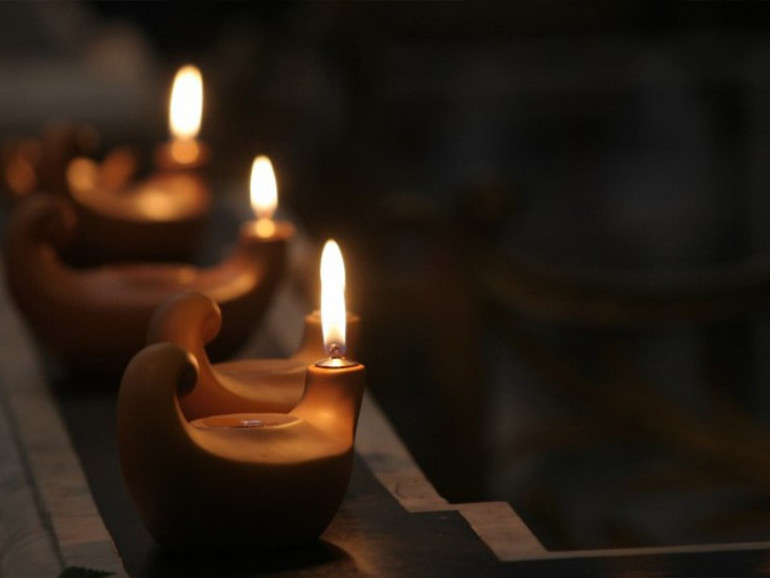 La guerra vissuta dal monastero: in ascolto della sofferenza, pregando per la pace