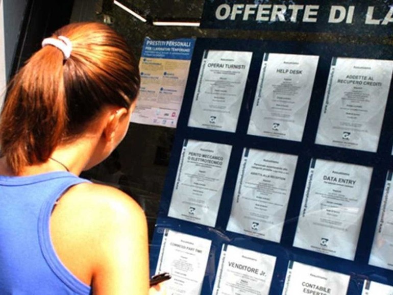 La pandemia toglie il lavoro alle donne, curia e comune di Bologna aiutano a ritrovarlo La pandemia toglie il lavoro alle donne, curia e comune di Bologna aiutano a ritrovarlo