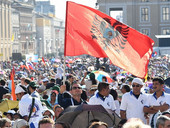 La Pasqua in Albania. Mons. Frendo (Tirana): “Non smettiamo di cercare qualcosa di positivo”. L’impegno delle ong Shis e Avsi
