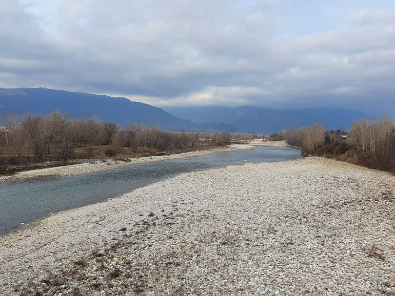 La qualità delle acque del fiume Astico analizzate da uno studente