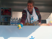 La solidarietà su ruote. A Padova la Cucina mobile di Progetto Arca distribuirà oltre cento pasti caldi ai senza fissa dimora