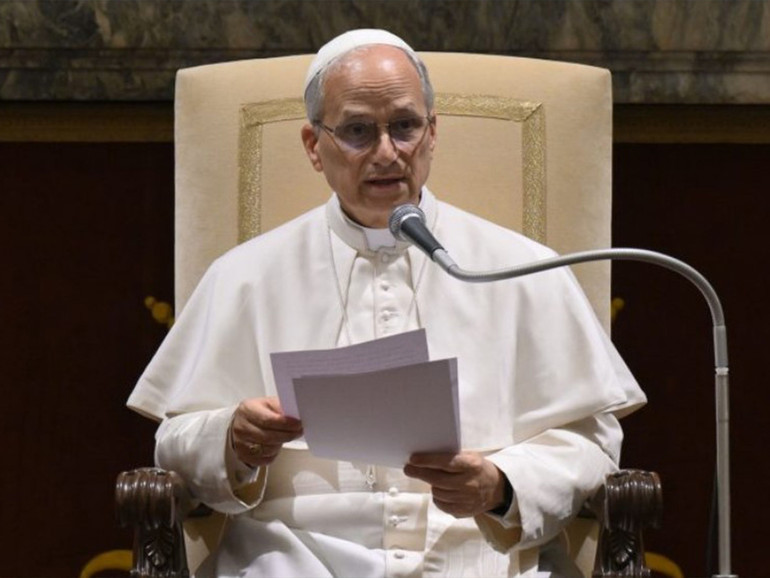 Leone XIV: “nel mondo ferito dalla guerra portare a tutti i popoli una pace vera e duratura” Leone XIV: “nel mondo ferito dalla guerra portare a tutti i popoli una pace vera e duratura”