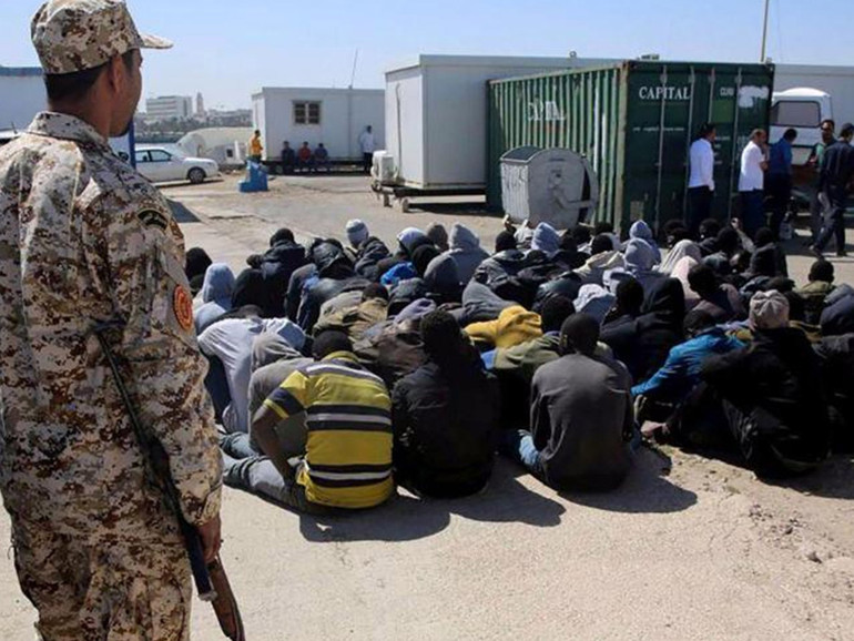 Libia, rinnovato il memorandum: “Governo non ignori la sofferenza dei migranti”