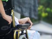 Lombardia, assistenza a rischio per anziani e disabili. L’allarme di Confcooperative