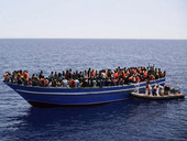 Mediterraneo, “il più tragico naufragio del 2019”. E Salvini nega lo sbarco di 135 migranti