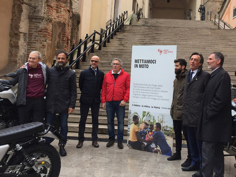 "Mettiamoci in moto". Le moto della salute di Medici con l'Africa Cuamm "Mettiamoci in moto". Le moto della salute di Medici con l'Africa Cuamm