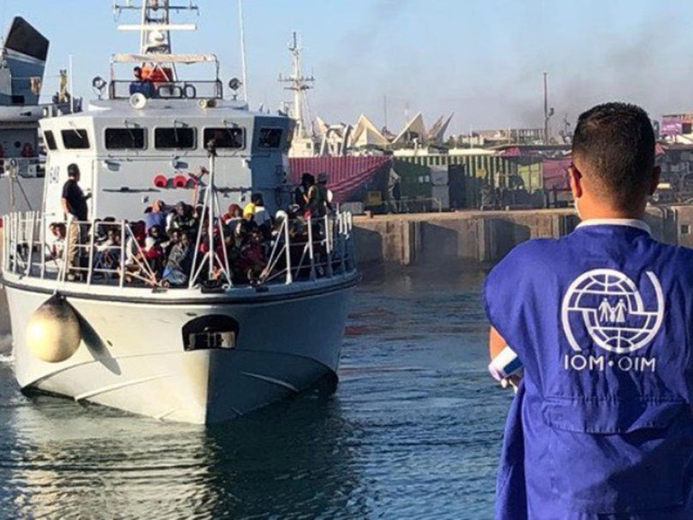 Migranti, Onu e Amnesty: basta sostenere la Guardia costiera libica Migranti, Onu e Amnesty: basta sostenere la Guardia costiera libica